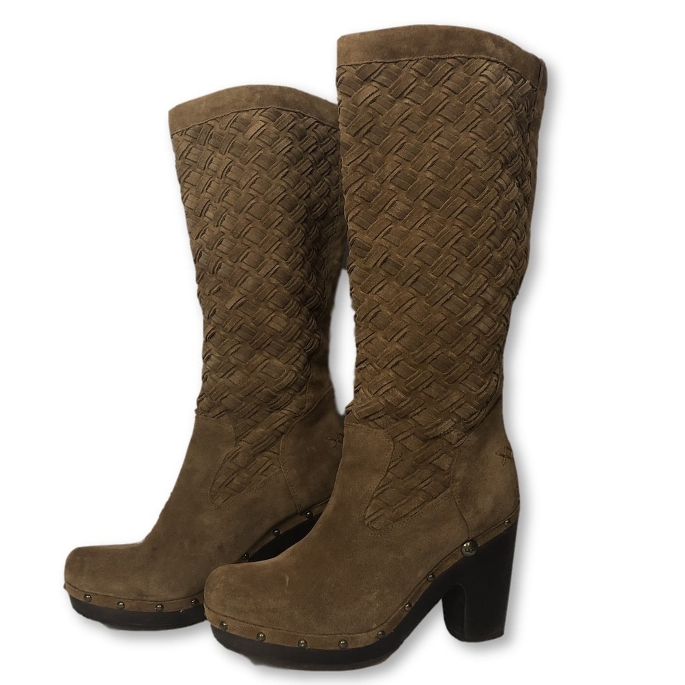 UGG Arroyo Basketweave Suede Boots  Size 11